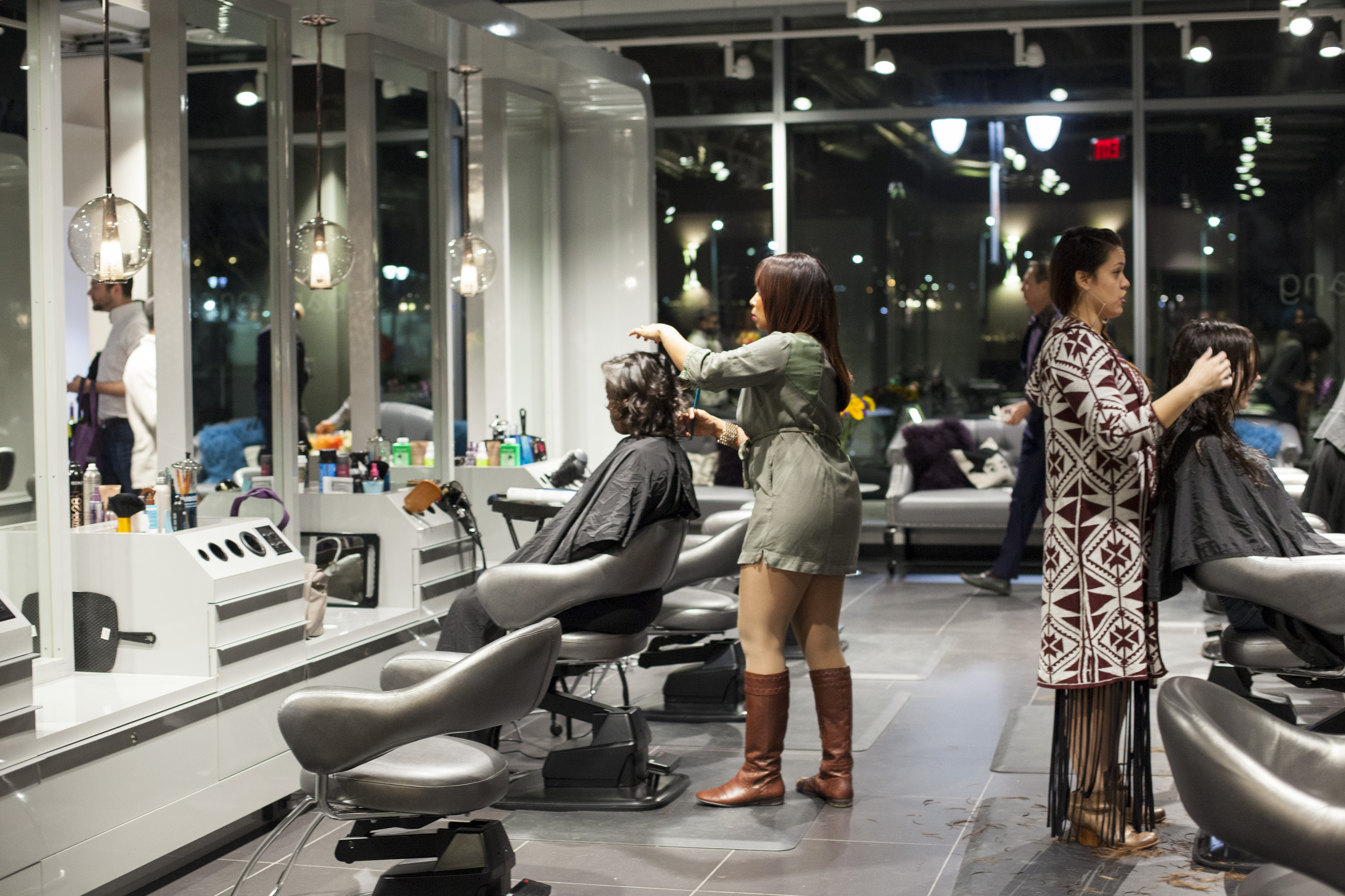 Bang Salon's newest location at Navy Yard, looking as chic as all the others. Photo by María Helena Carey